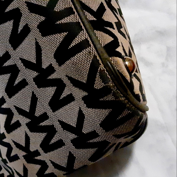 Michael Kors large tote - Picture 10 of 11